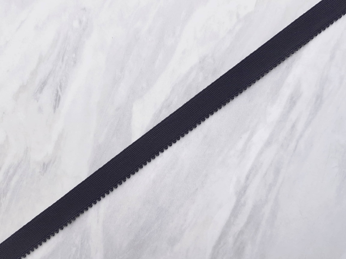 Szeroka guma obszywkowa w kolorze czarnym 1,6 cm